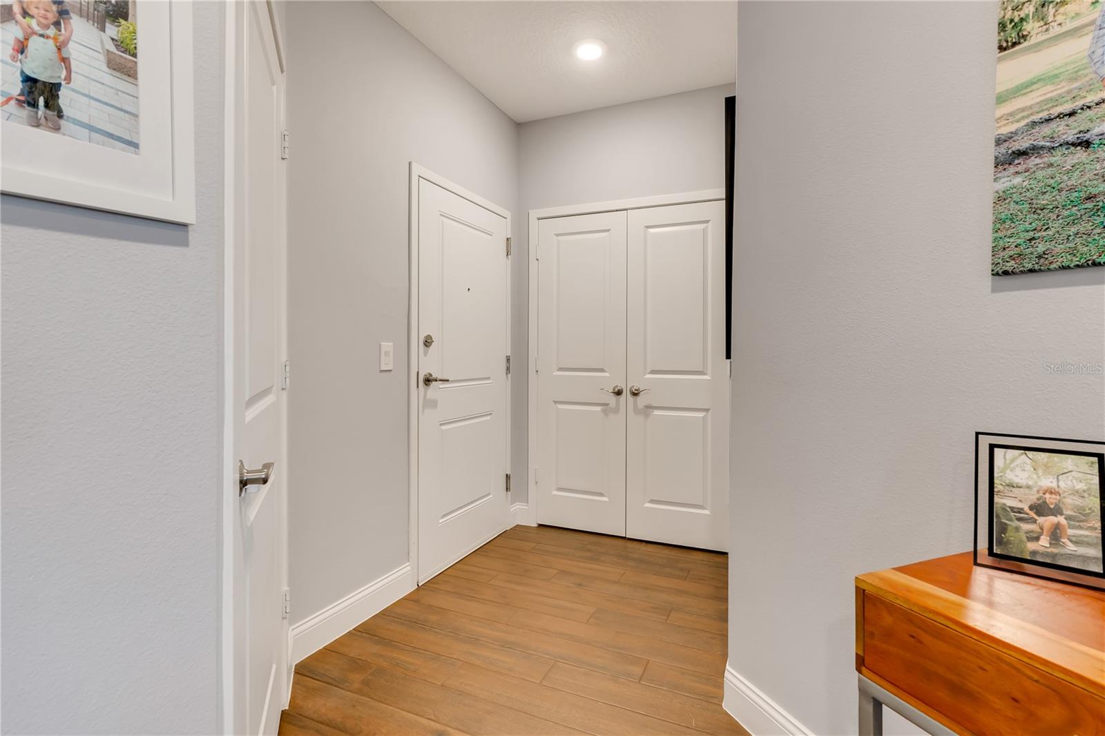 Image 5 of 39 For 7517 Laureate Boulevard 4206