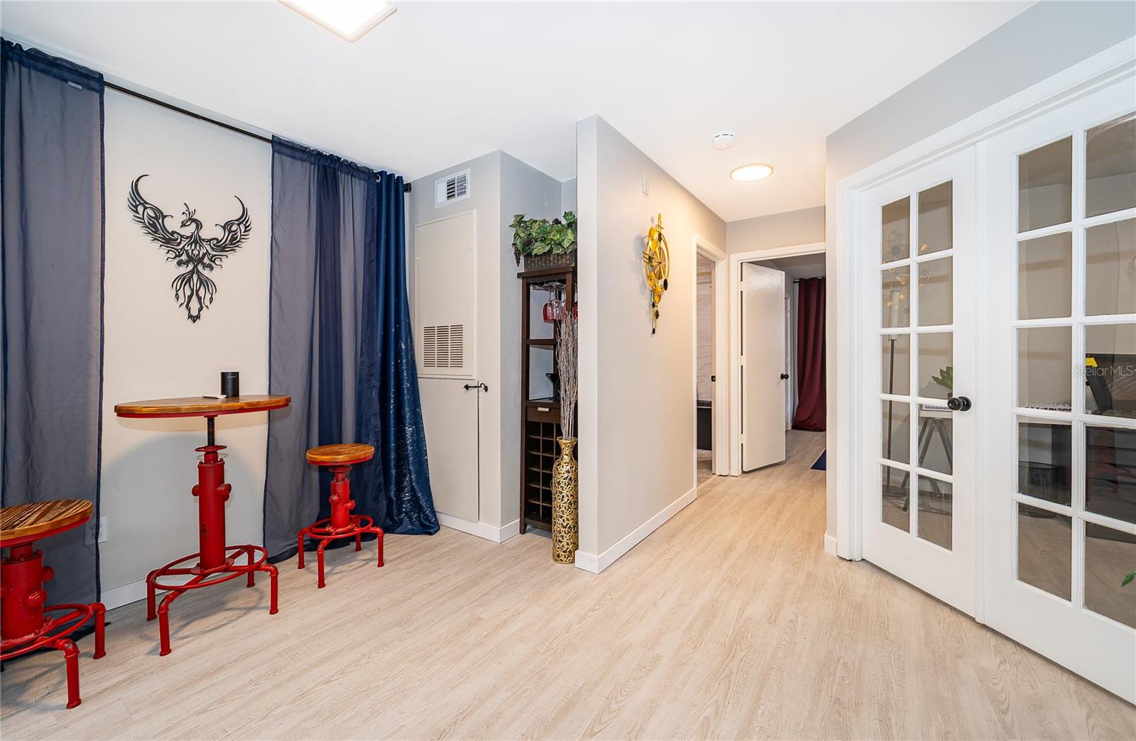 Image 10 of 33 For 2550 Alafaya Trail 10211