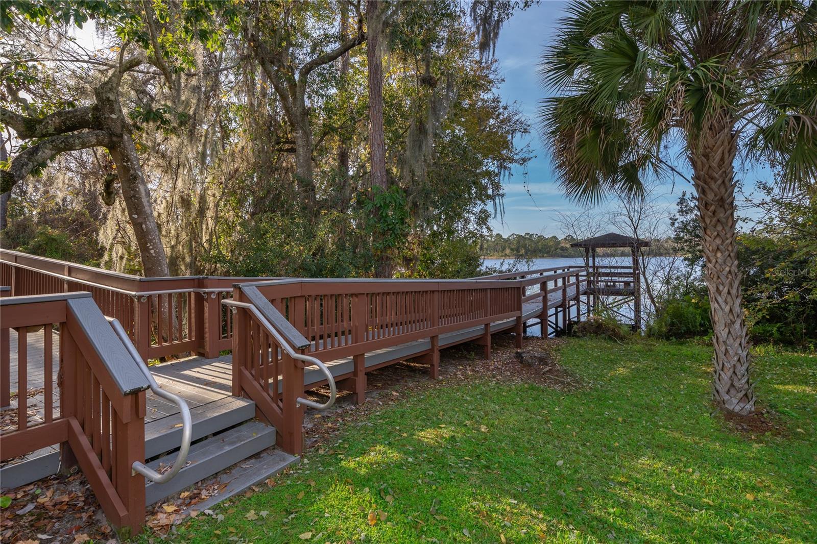 Image 23 of 33 For 2550 Alafaya Trail 10211