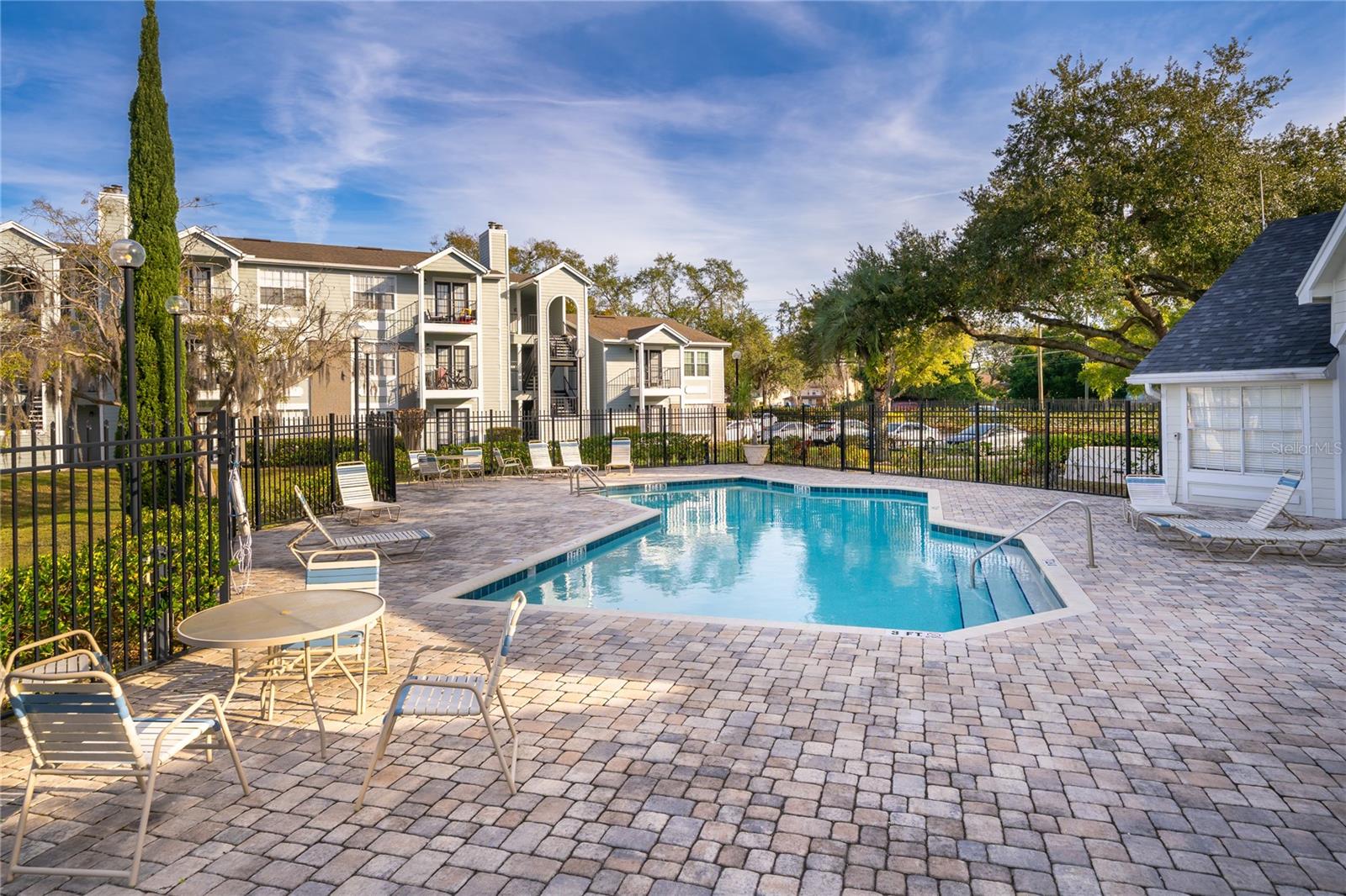 Image 26 of 33 For 2550 Alafaya Trail 10211