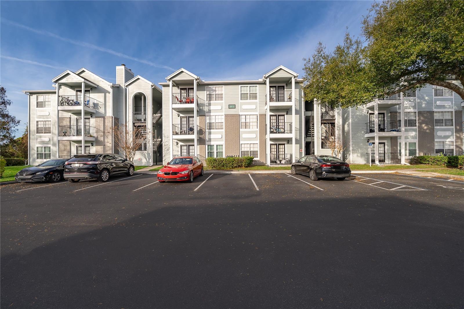 Image 29 of 33 For 2550 Alafaya Trail 10211