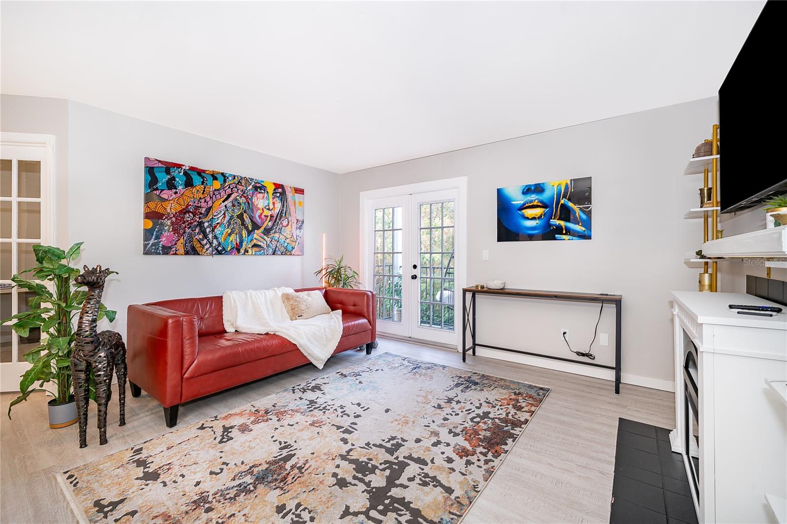 Image 4 of 33 For 2550 Alafaya Trail 10211