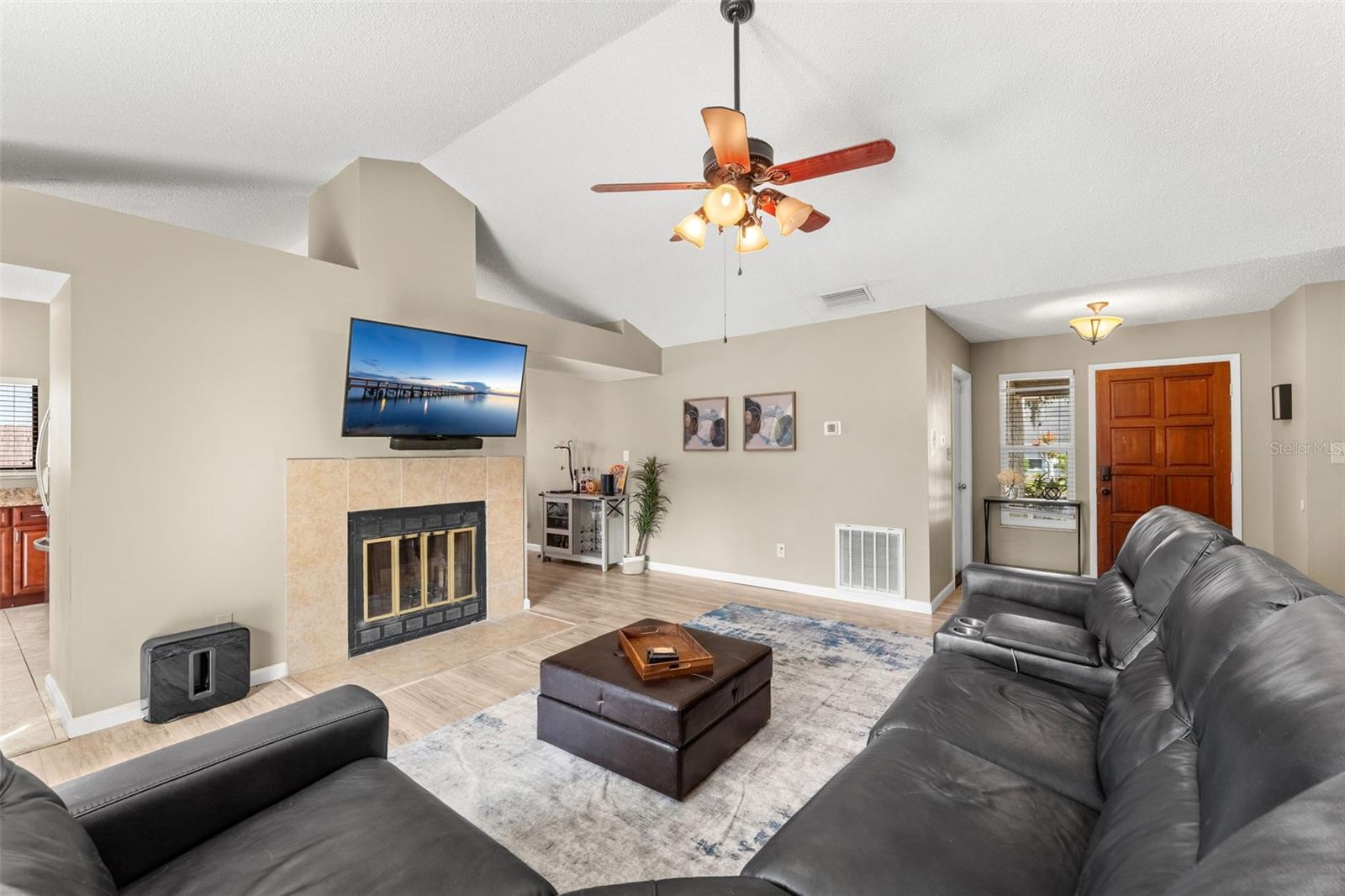 Image 5 of 33 For 1026 Weaver Drive