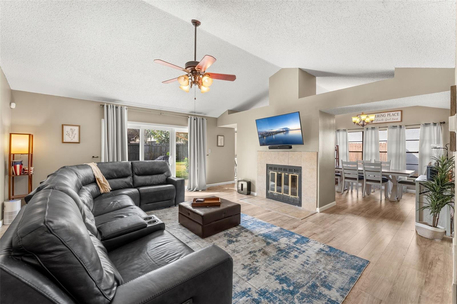 Image 6 of 33 For 1026 Weaver Drive