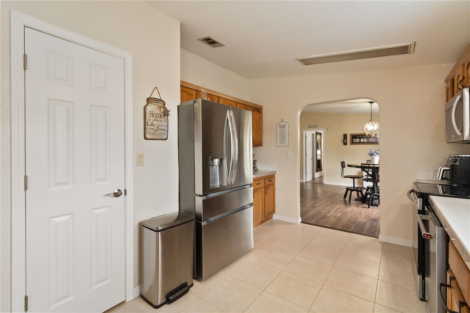 Image 6 of 21 For 1232 Harvey Road