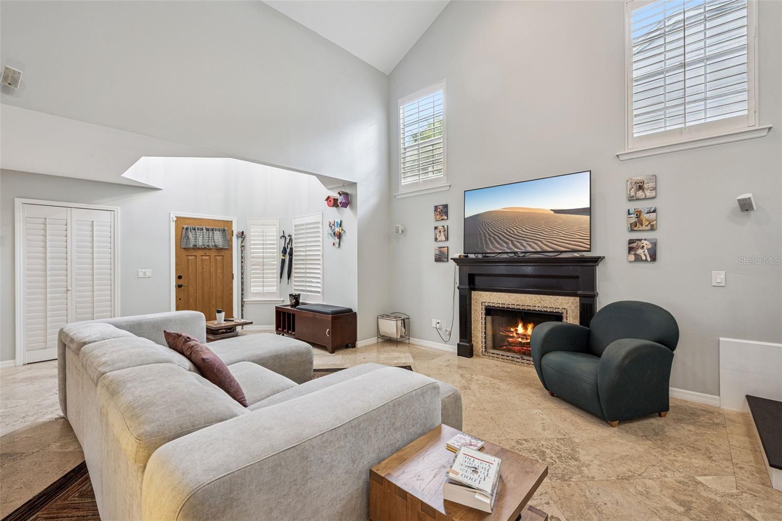 Image 3 of 30 For 456 Mayfair Circle