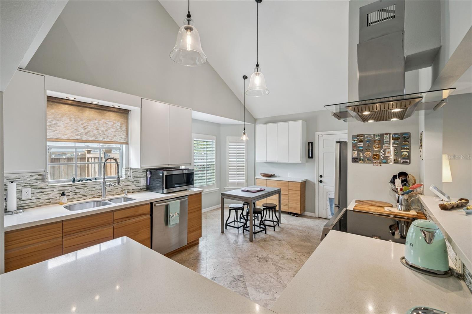 Image 9 of 30 For 456 Mayfair Circle