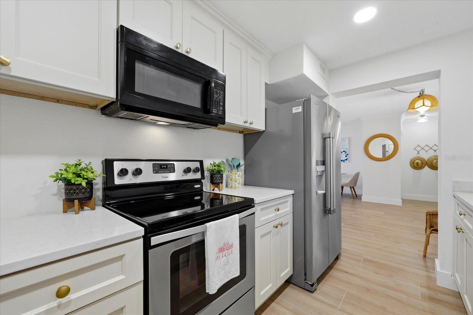 Image 15 of 42 For 3575 Gulf Boulevard 105