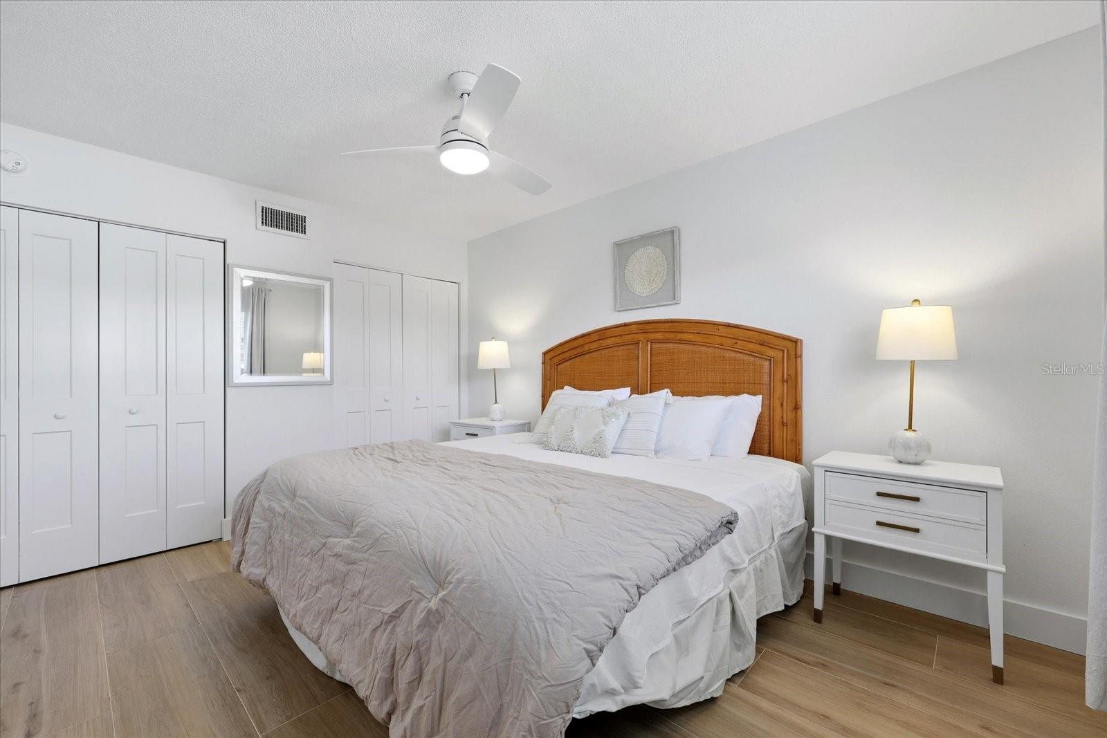 Image 22 of 42 For 3575 Gulf Boulevard 105