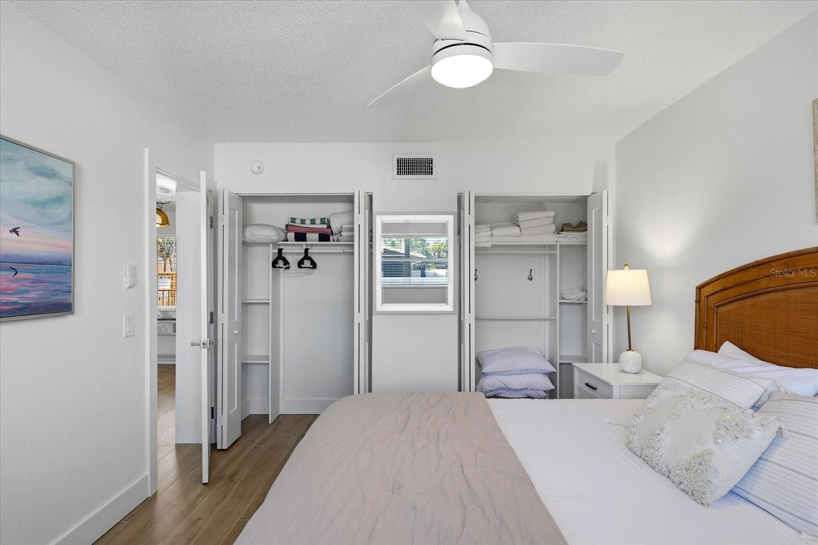 Image 23 of 42 For 3575 Gulf Boulevard 105