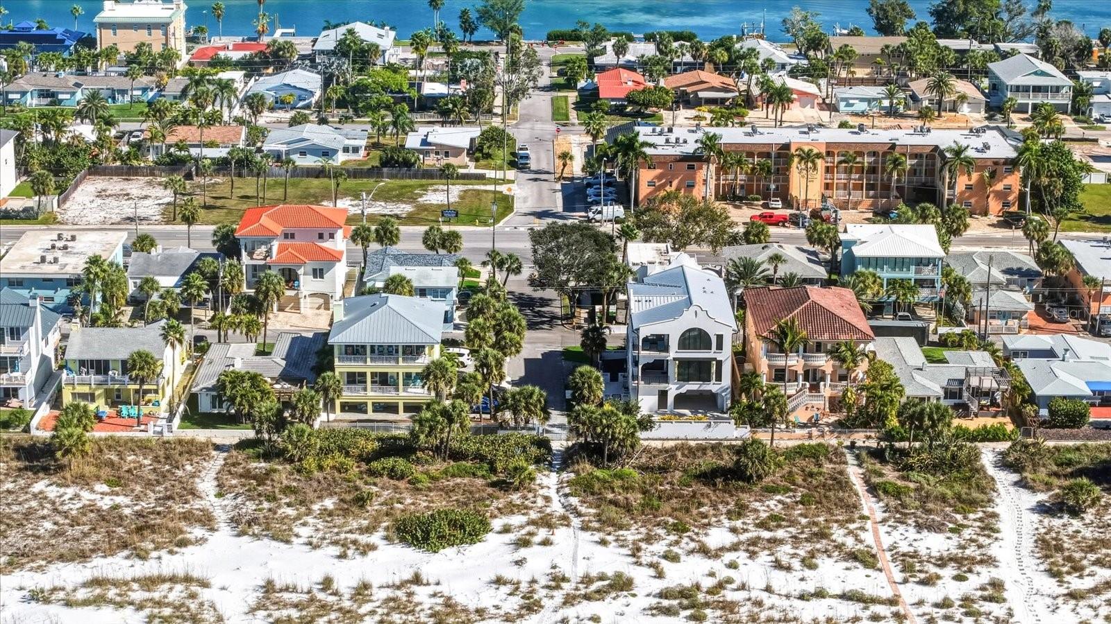 Image 31 of 42 For 3575 Gulf Boulevard 105