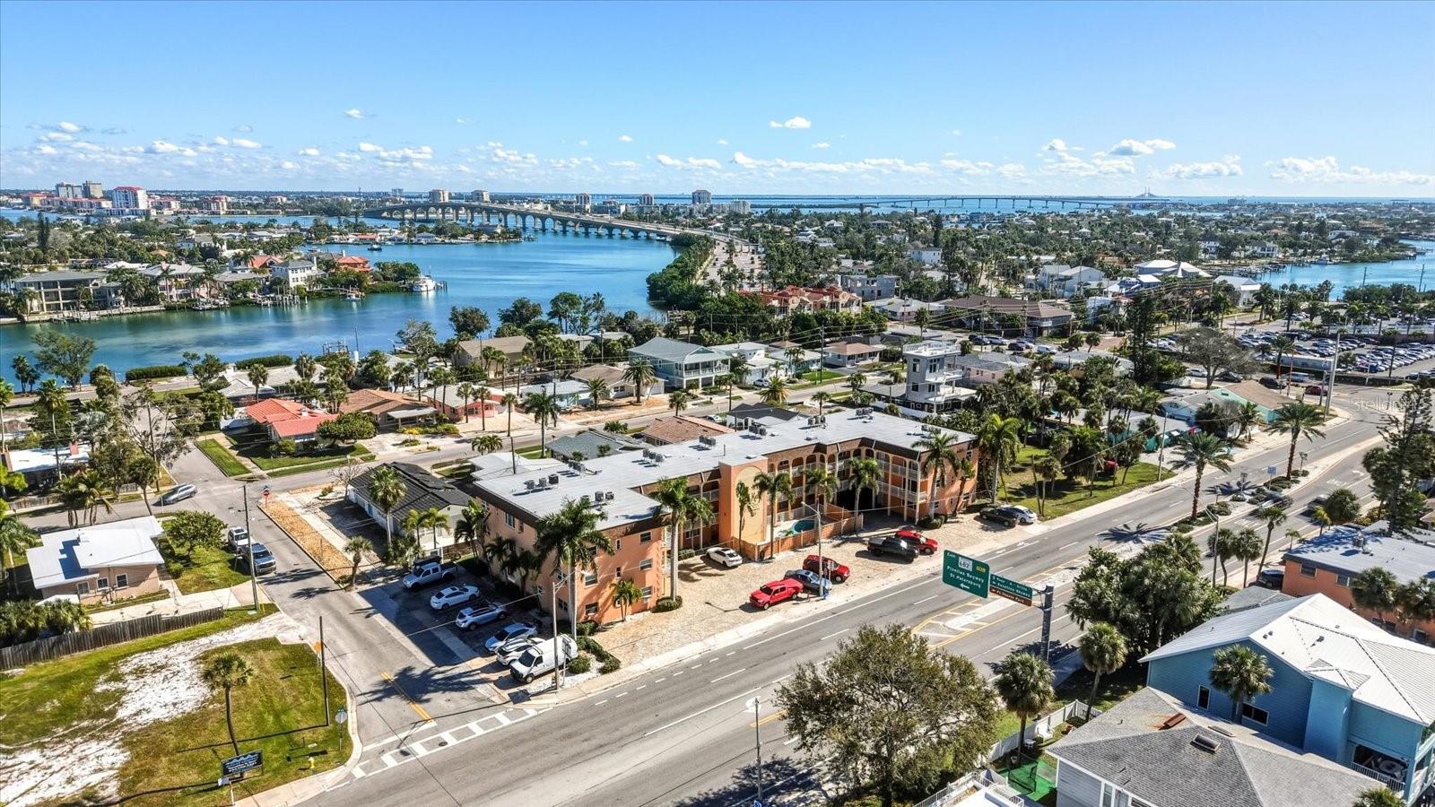 Image 36 of 42 For 3575 Gulf Boulevard 105