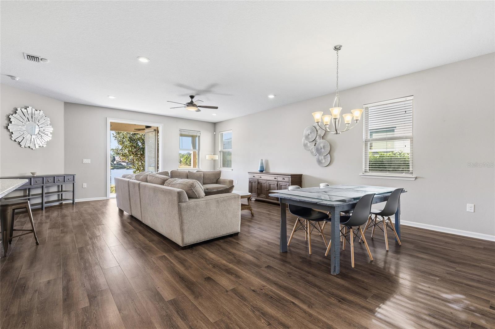 Image 17 of 42 For 453 Tuscany Chase Drive