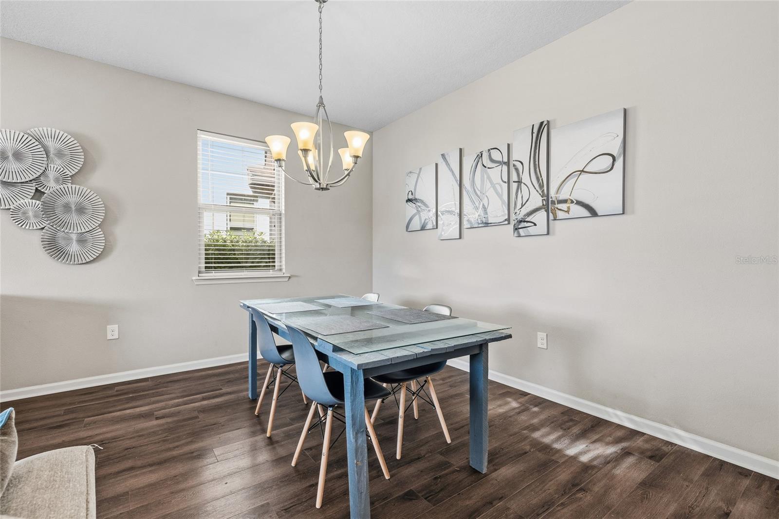 Image 18 of 42 For 453 Tuscany Chase Drive