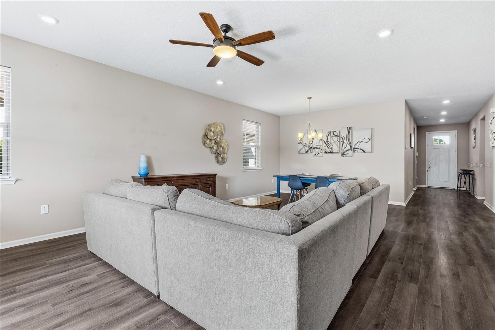 Image 20 of 42 For 453 Tuscany Chase Drive