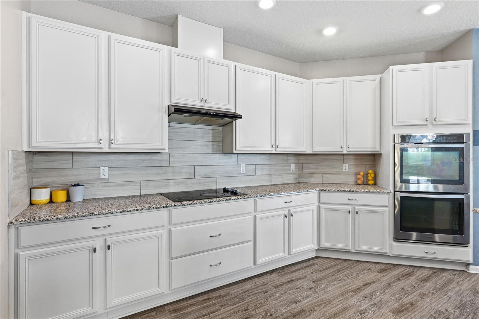 Image 21 of 42 For 453 Tuscany Chase Drive