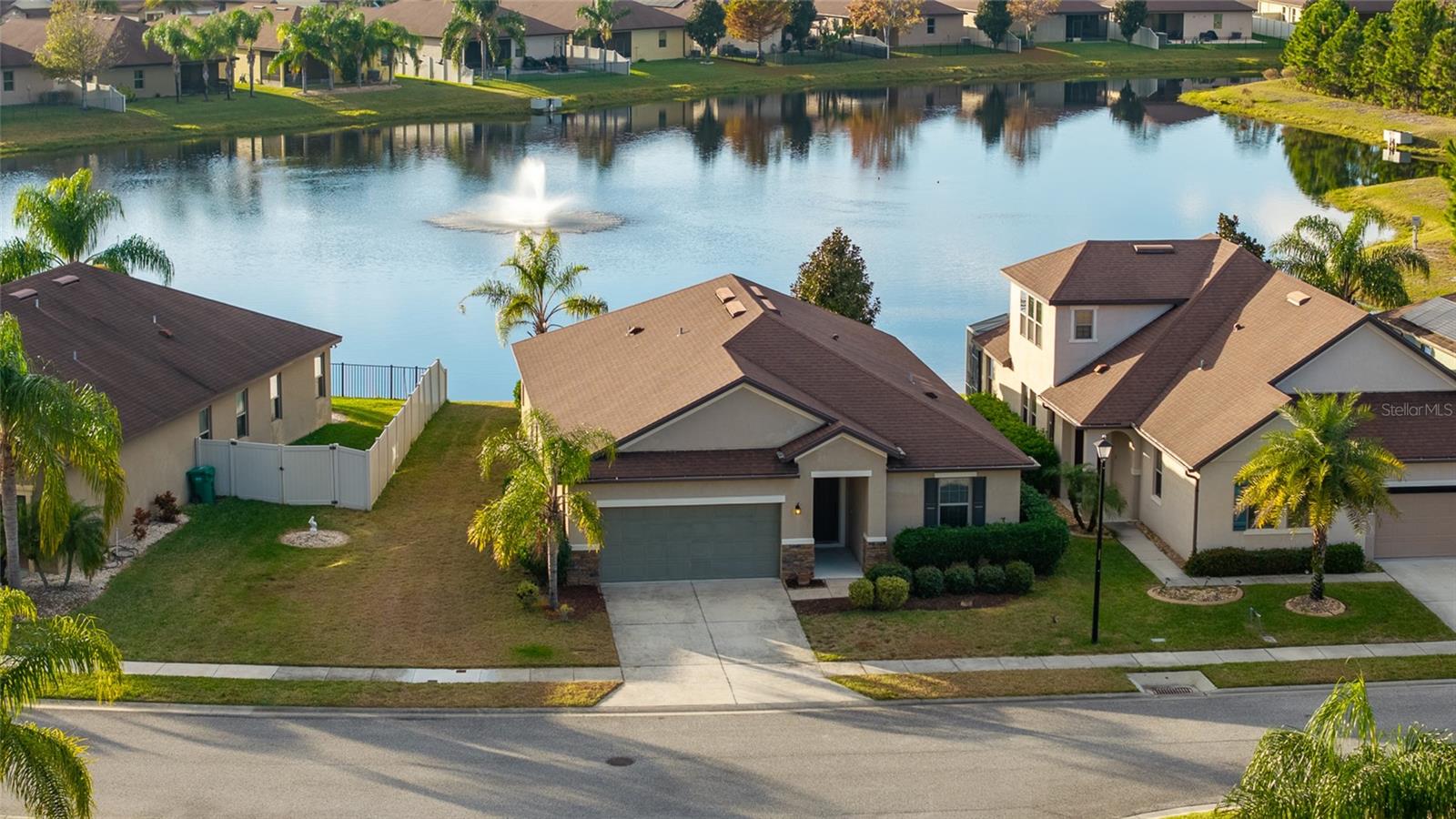 Image 40 of 42 For 453 Tuscany Chase Drive