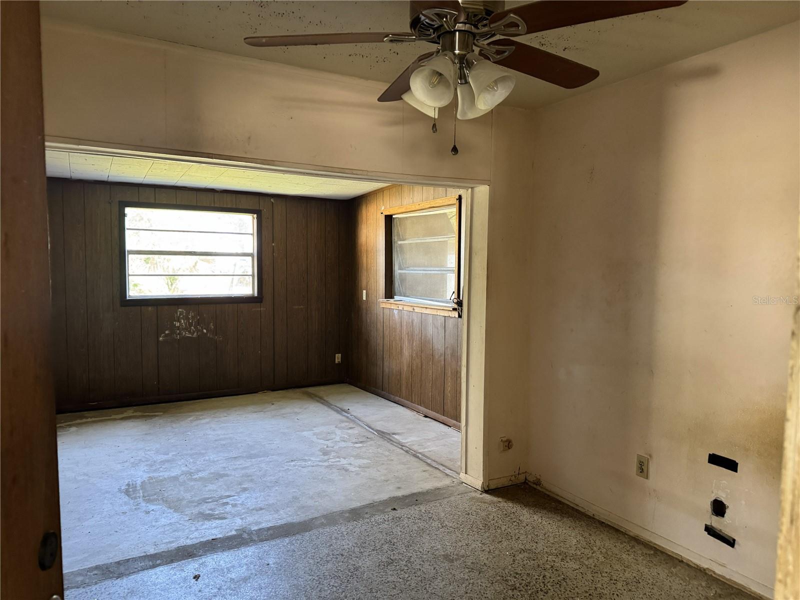 Image 17 of 32 For 1457 Montego Lane