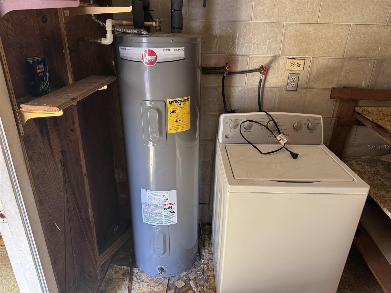 Image 20 of 32 For 1457 Montego Lane