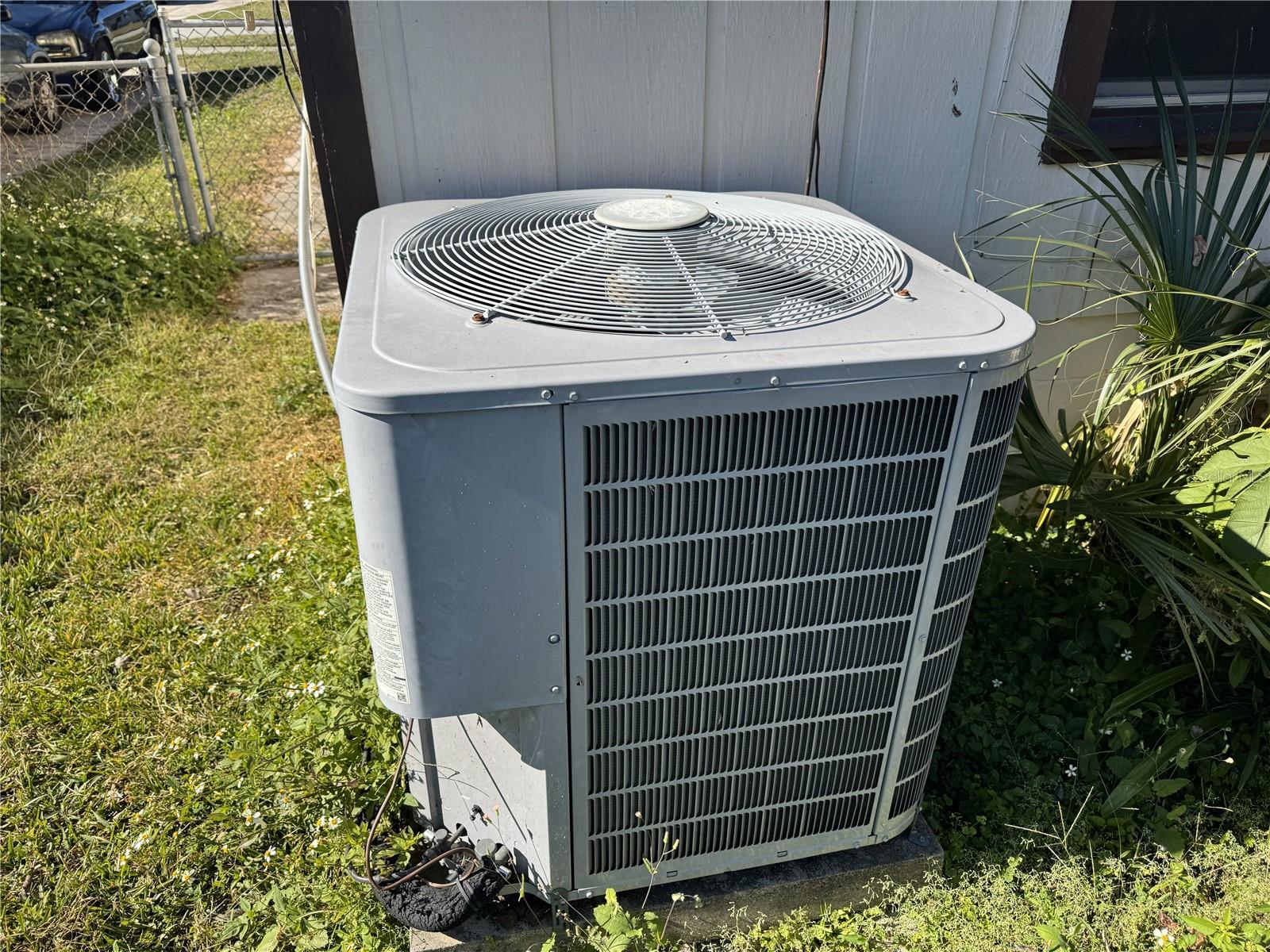 Image 24 of 32 For 1457 Montego Lane