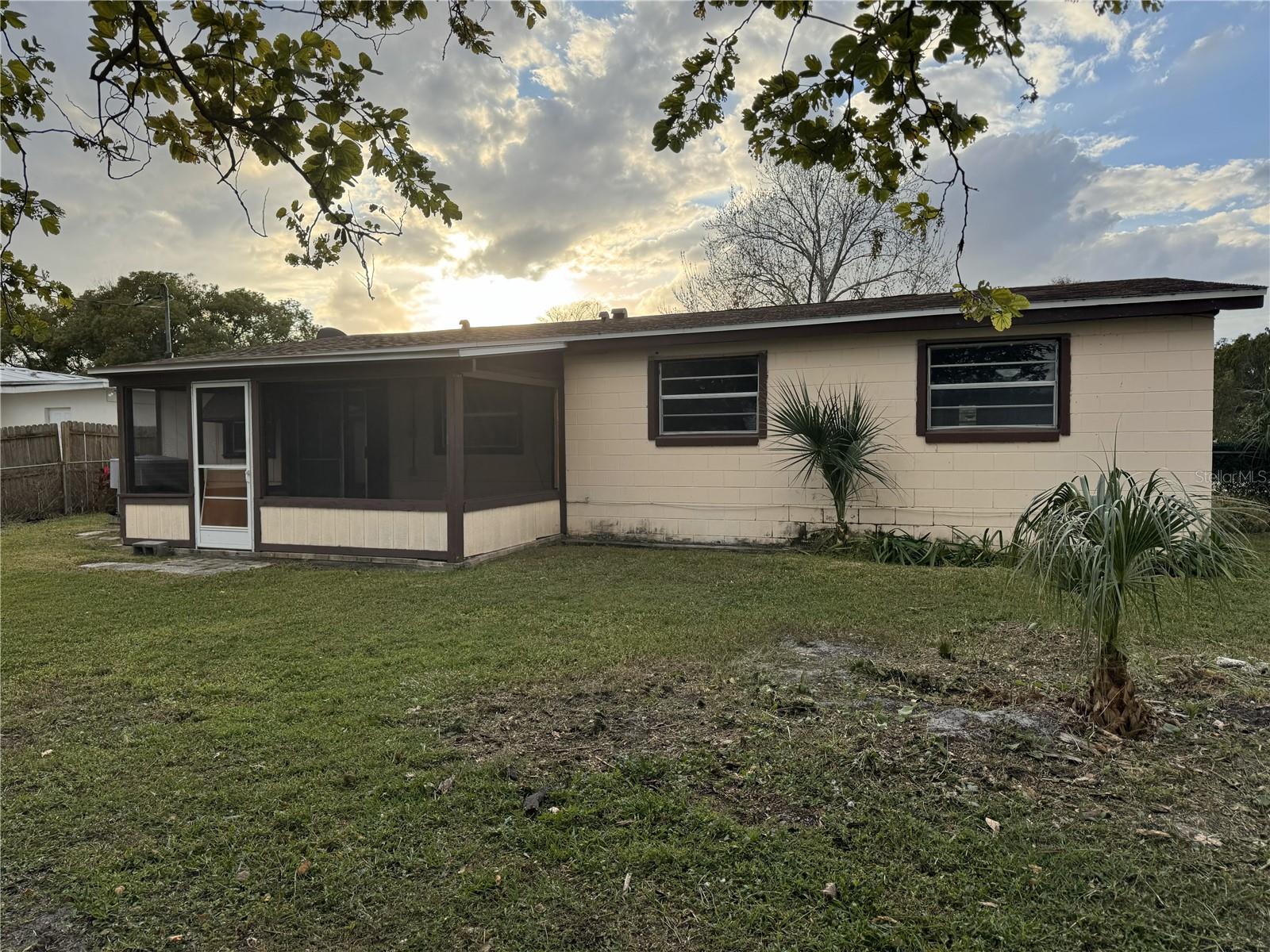 Image 26 of 32 For 1457 Montego Lane