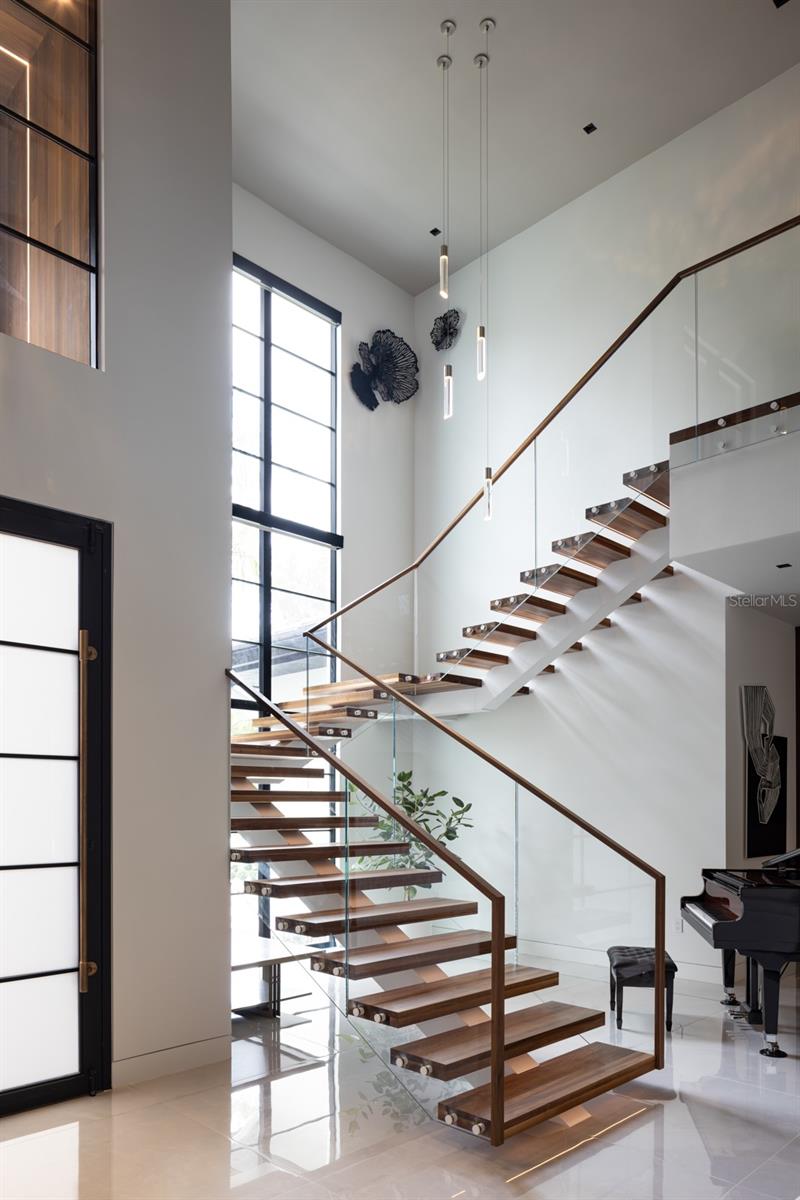 Image 26 of 52 For 1221 Richmond Road