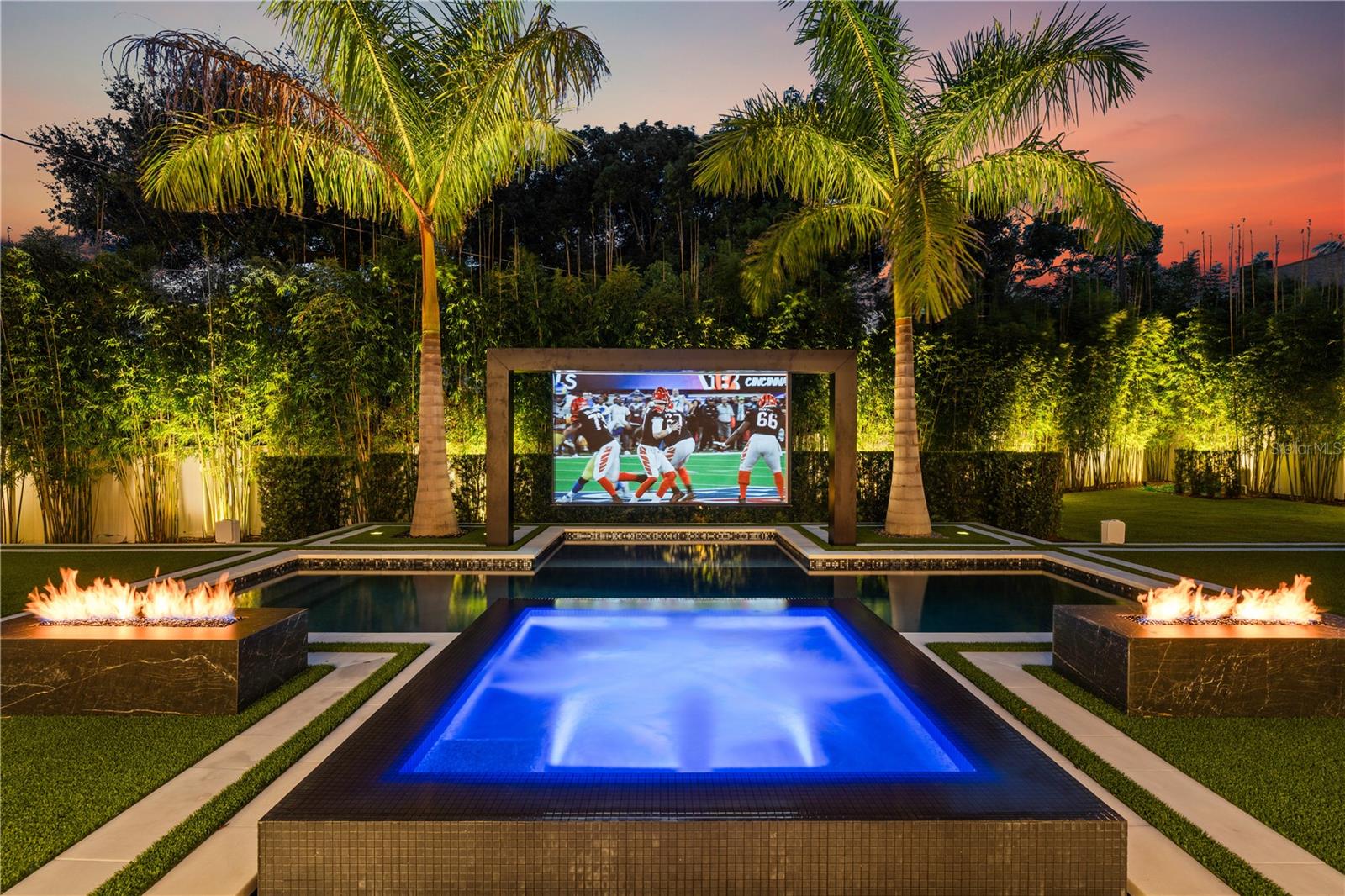 Image 3 of 52 For 1221 Richmond Road