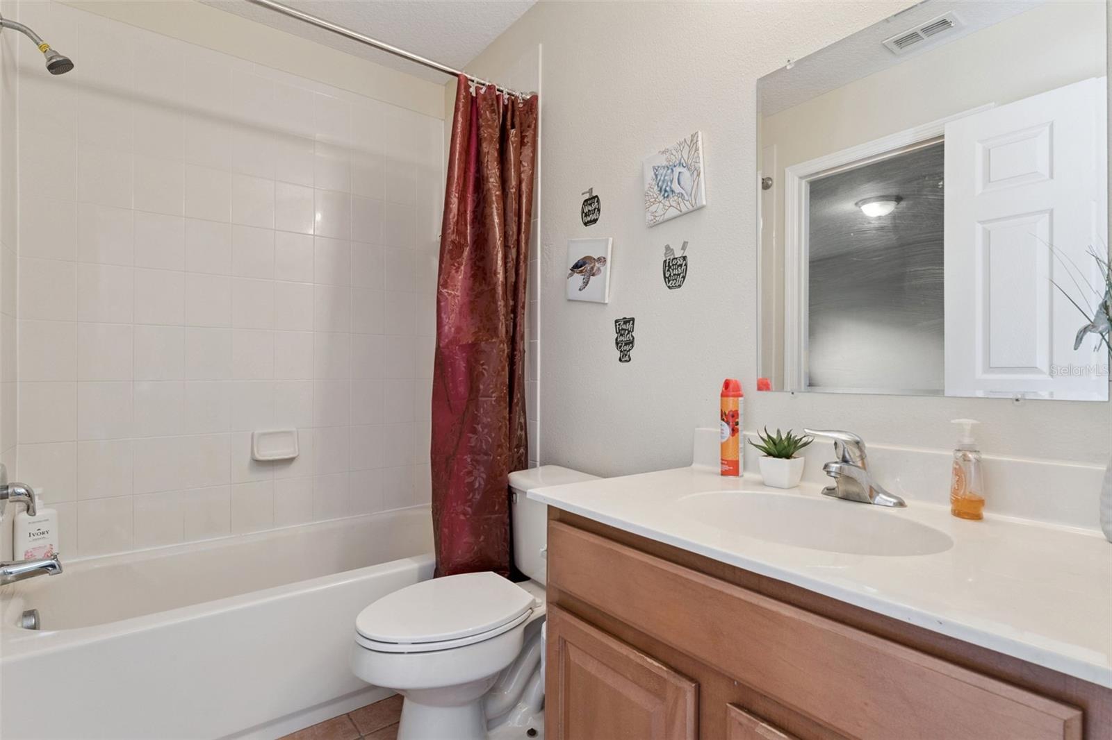 Image 23 of 48 For 566 Palio Court