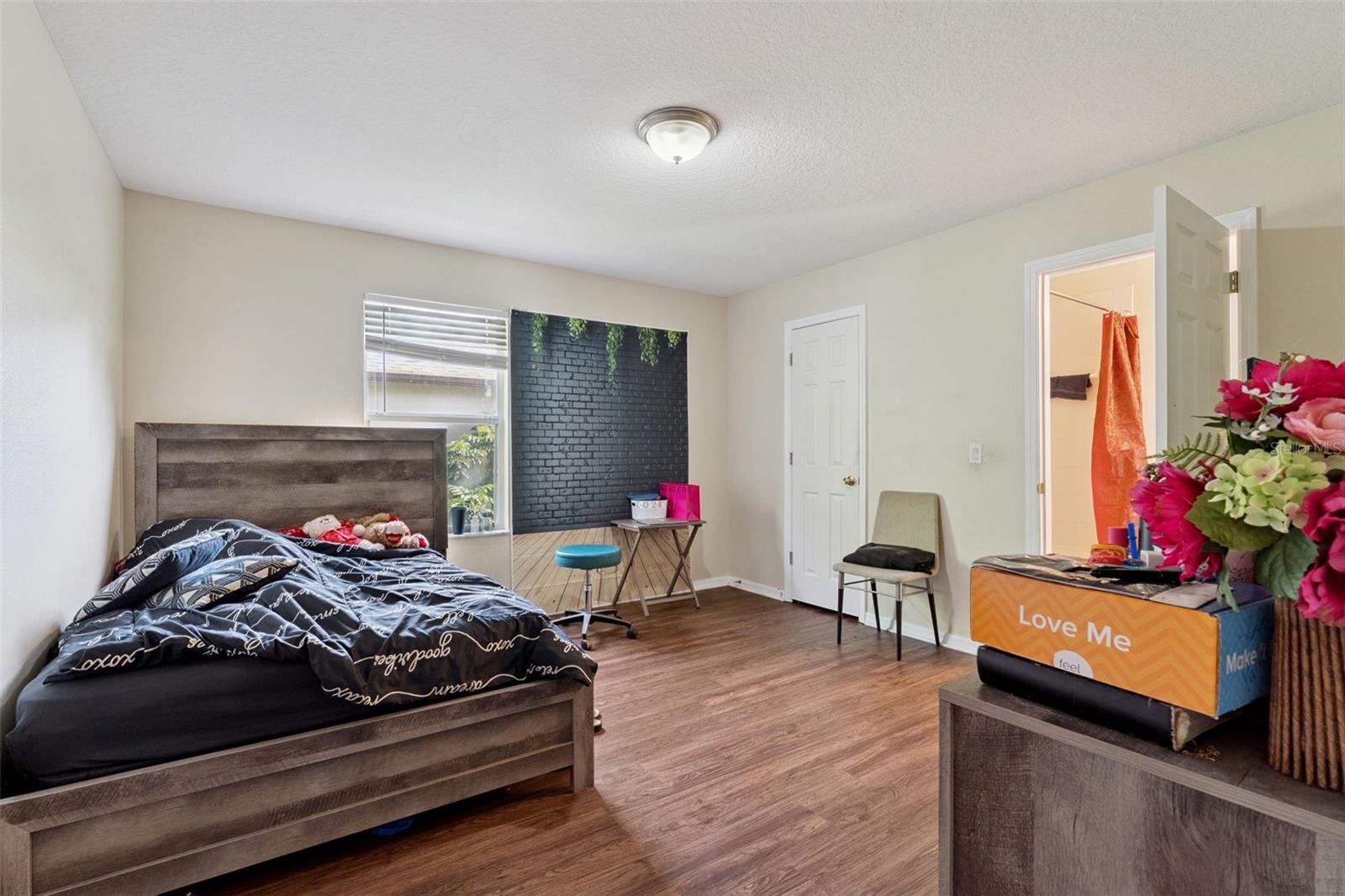 Image 27 of 48 For 566 Palio Court