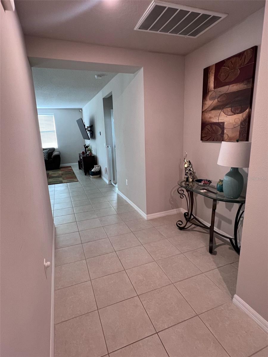 Image 9 of 22 For 364 Guadlupe Street