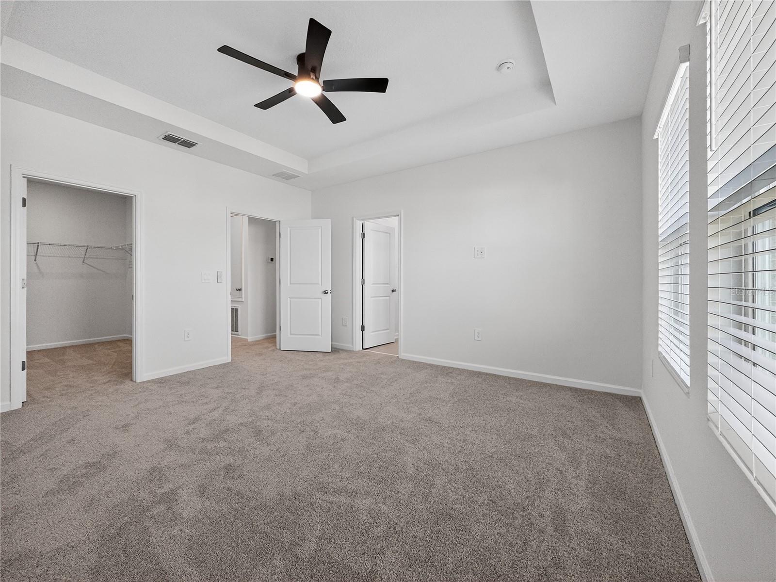 Image 16 of 33 For 2735 Skyline Loop