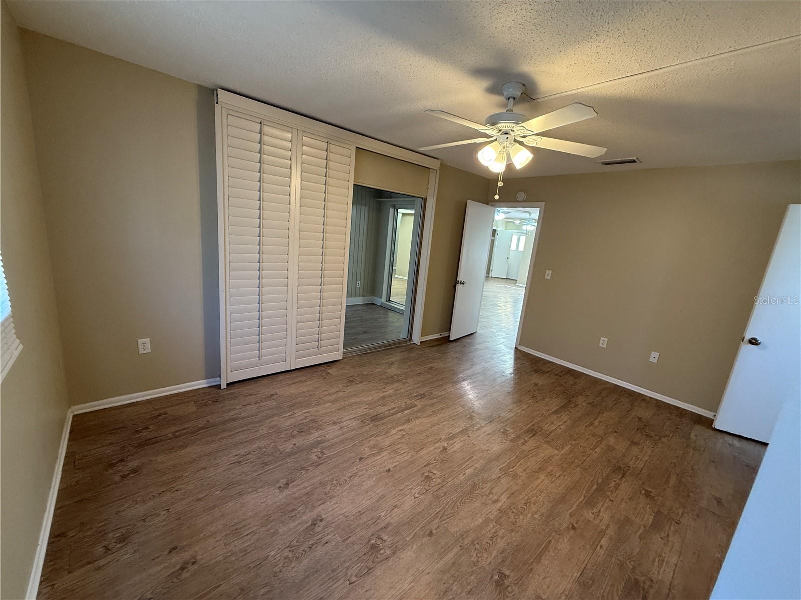 Image 15 of 23 For 3218 Oxford Drive W