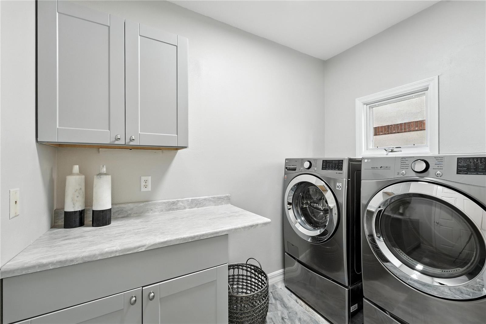 Image 14 of 56 For 1769 Turnberry Terrace