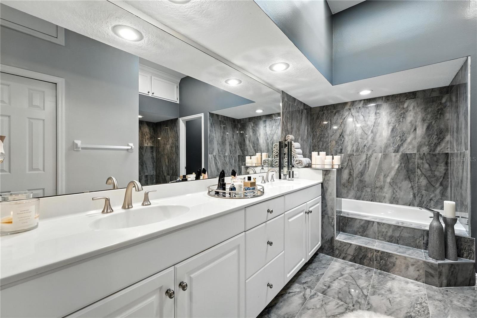 Image 29 of 56 For 1769 Turnberry Terrace