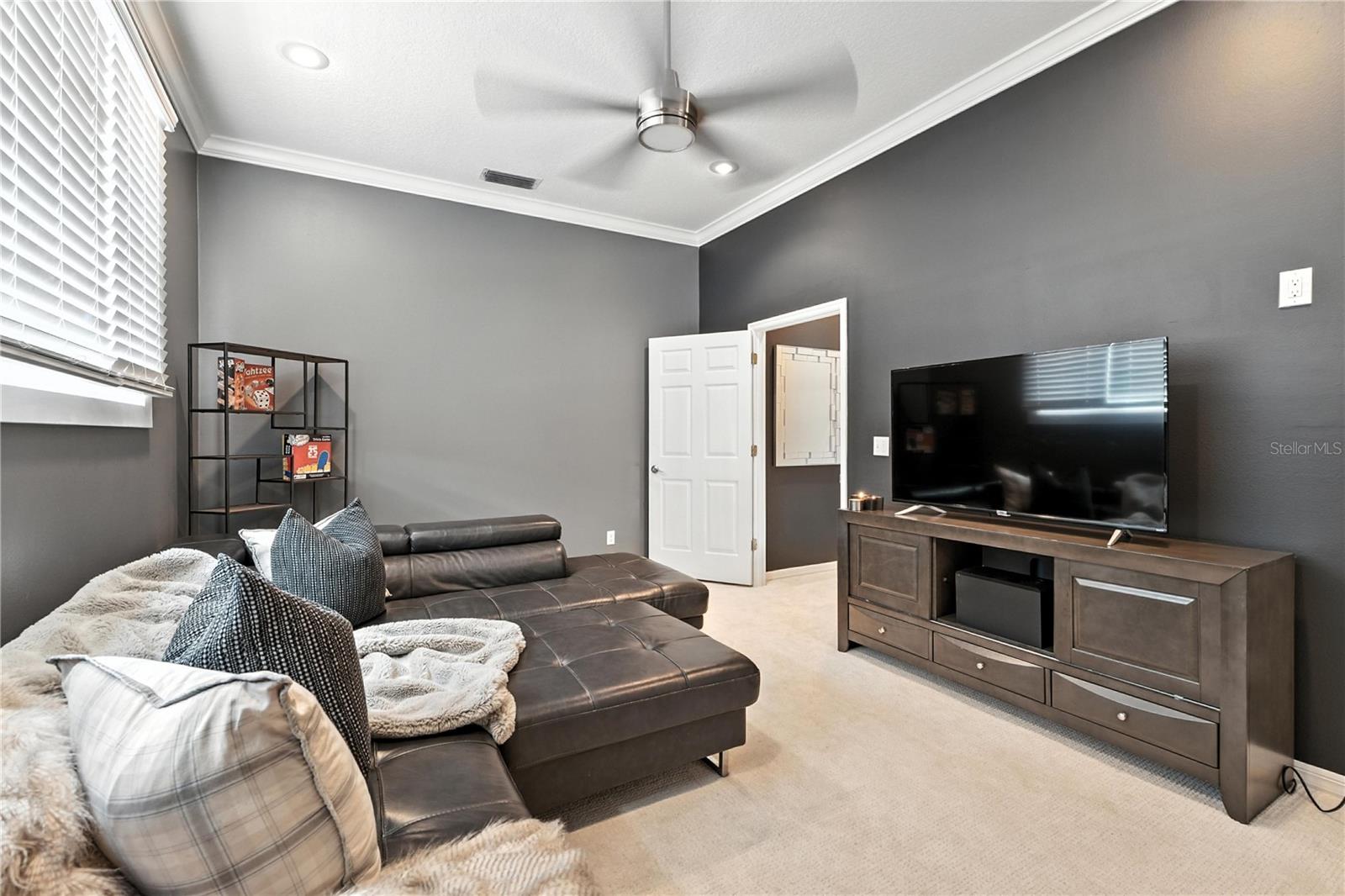 Image 35 of 56 For 1769 Turnberry Terrace