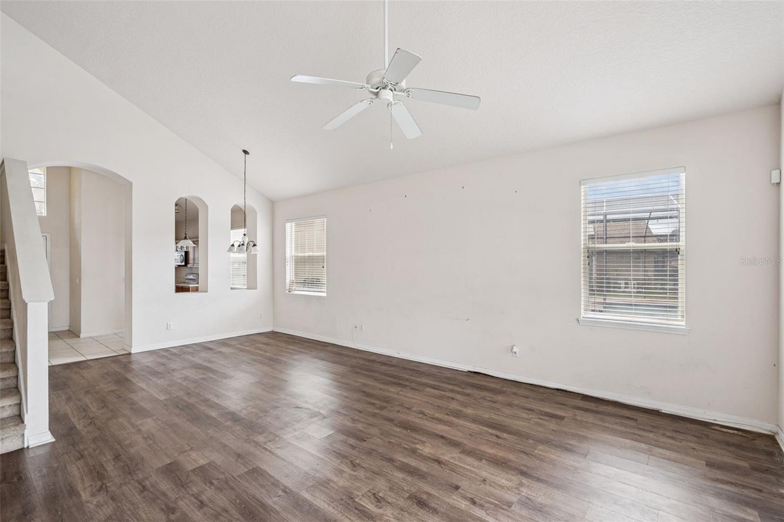 Image 3 of 25 For 1755 Royal Ridge Drive