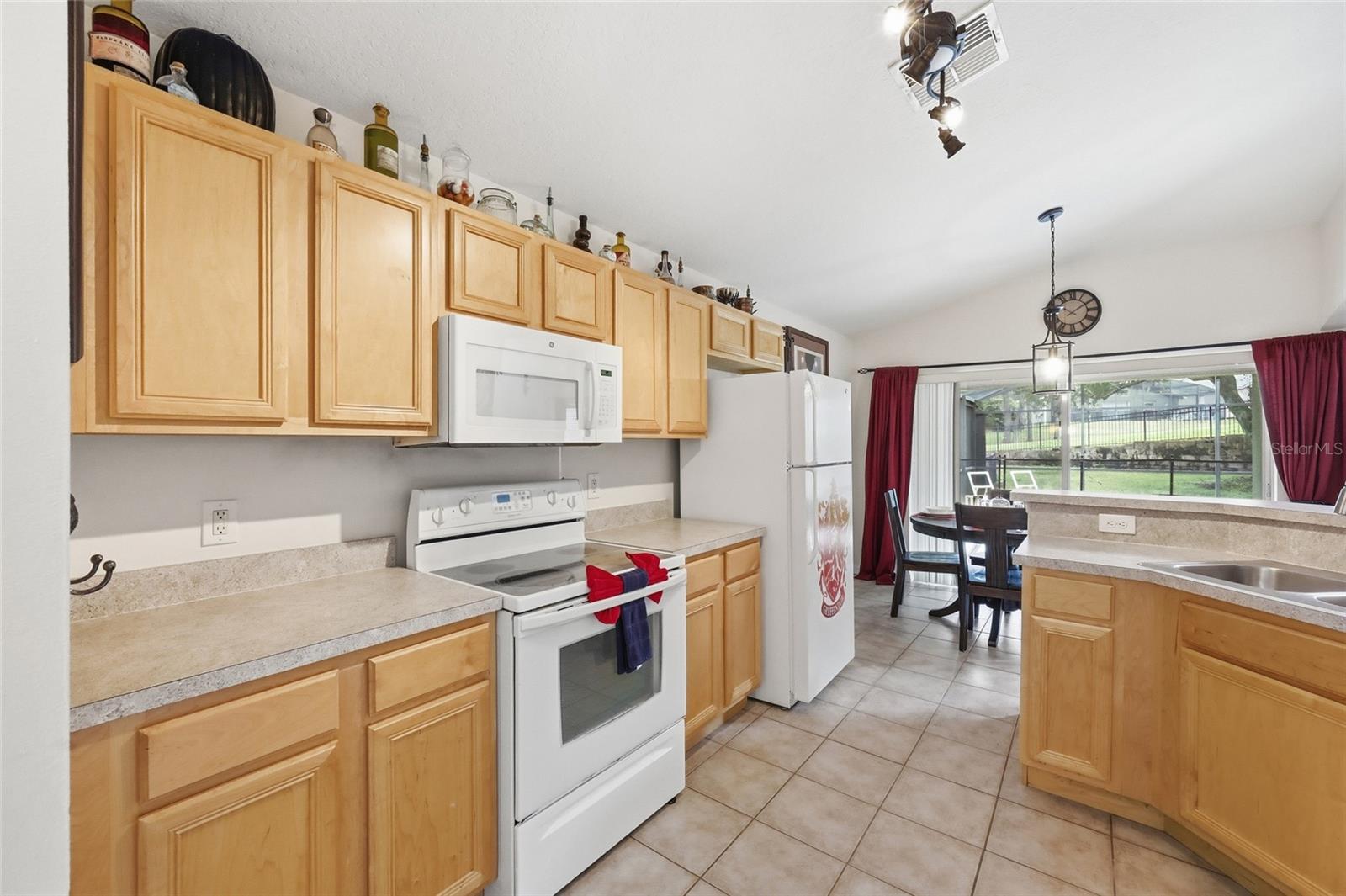 Image 8 of 68 For 2803 Lido Key Court