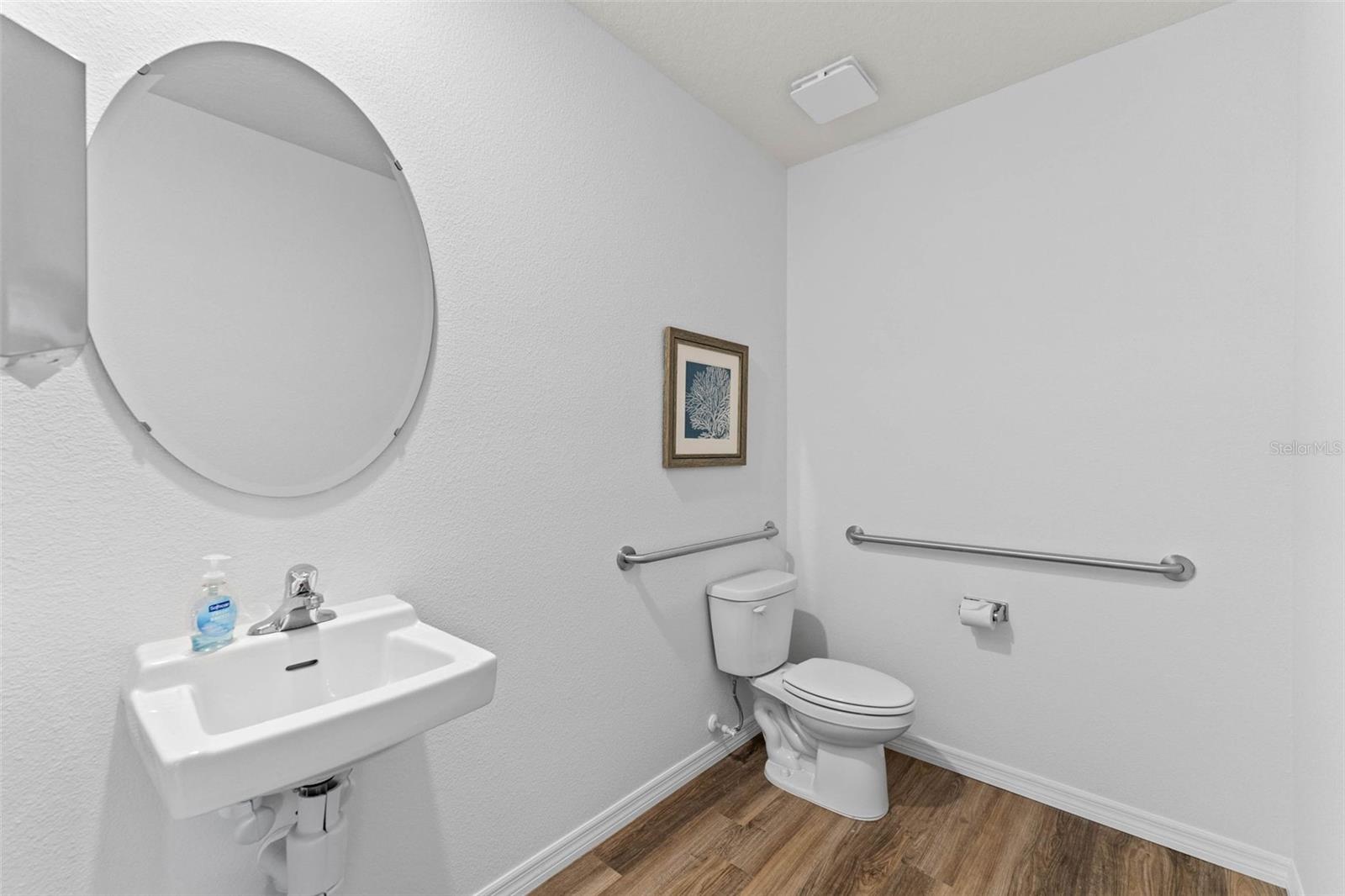 Image 32 of 67 For 1415 Morning Walk Drive