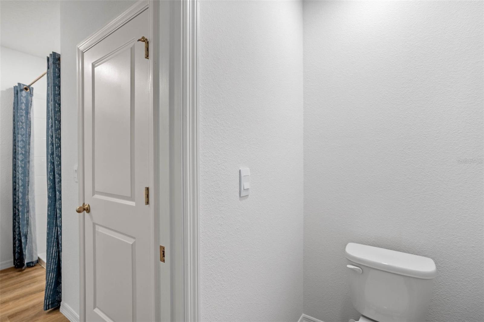 Image 43 of 67 For 1415 Morning Walk Drive