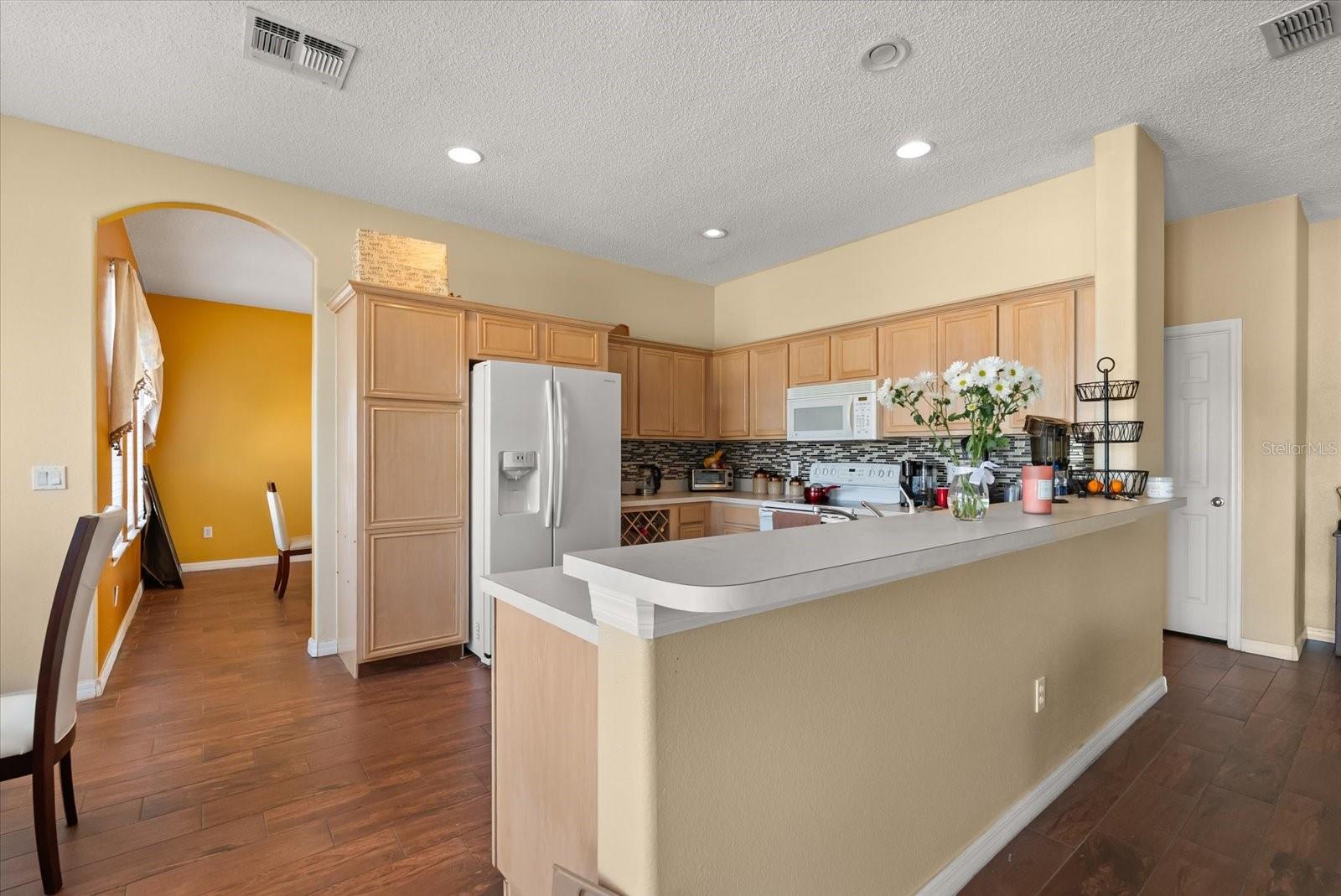 Image 21 of 43 For 1637 Cedar Lake Drive