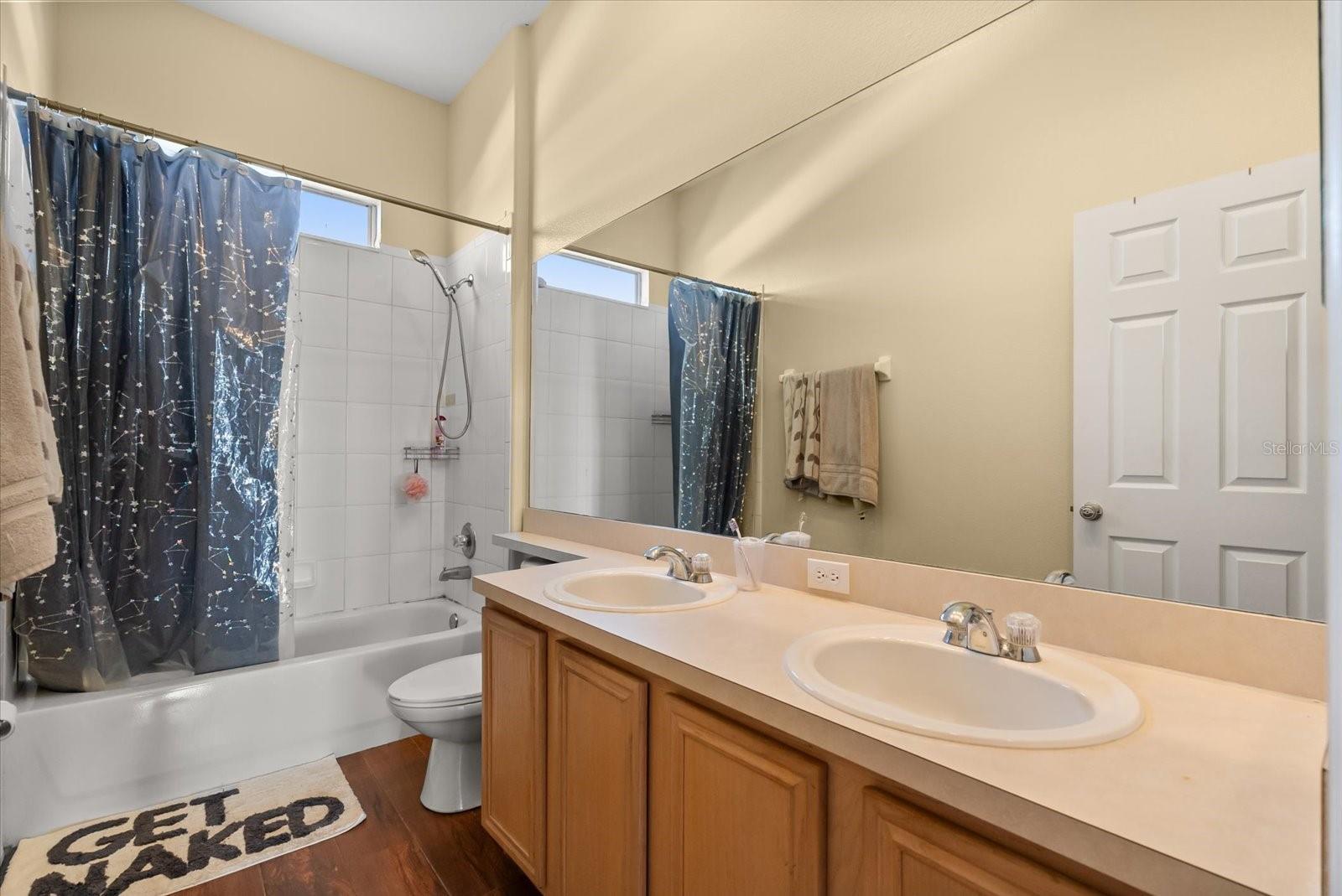 Image 30 of 43 For 1637 Cedar Lake Drive