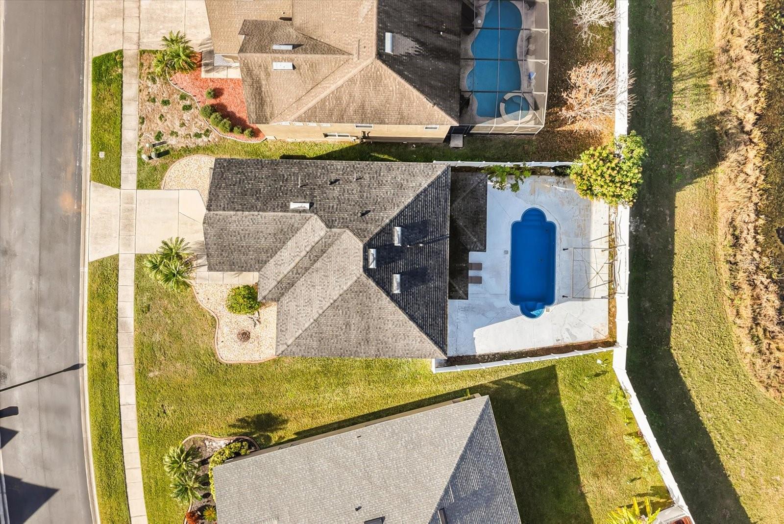 Image 4 of 43 For 1637 Cedar Lake Drive