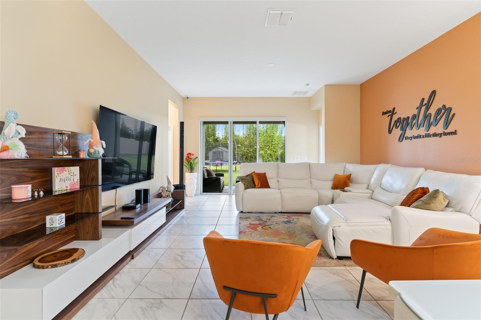 Image 17 of 44 For 5371 Jubiloso Drive