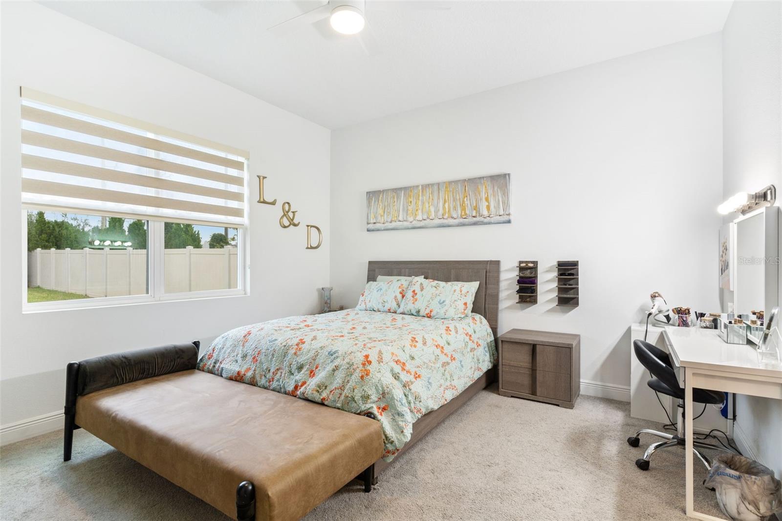 Image 21 of 44 For 5371 Jubiloso Drive