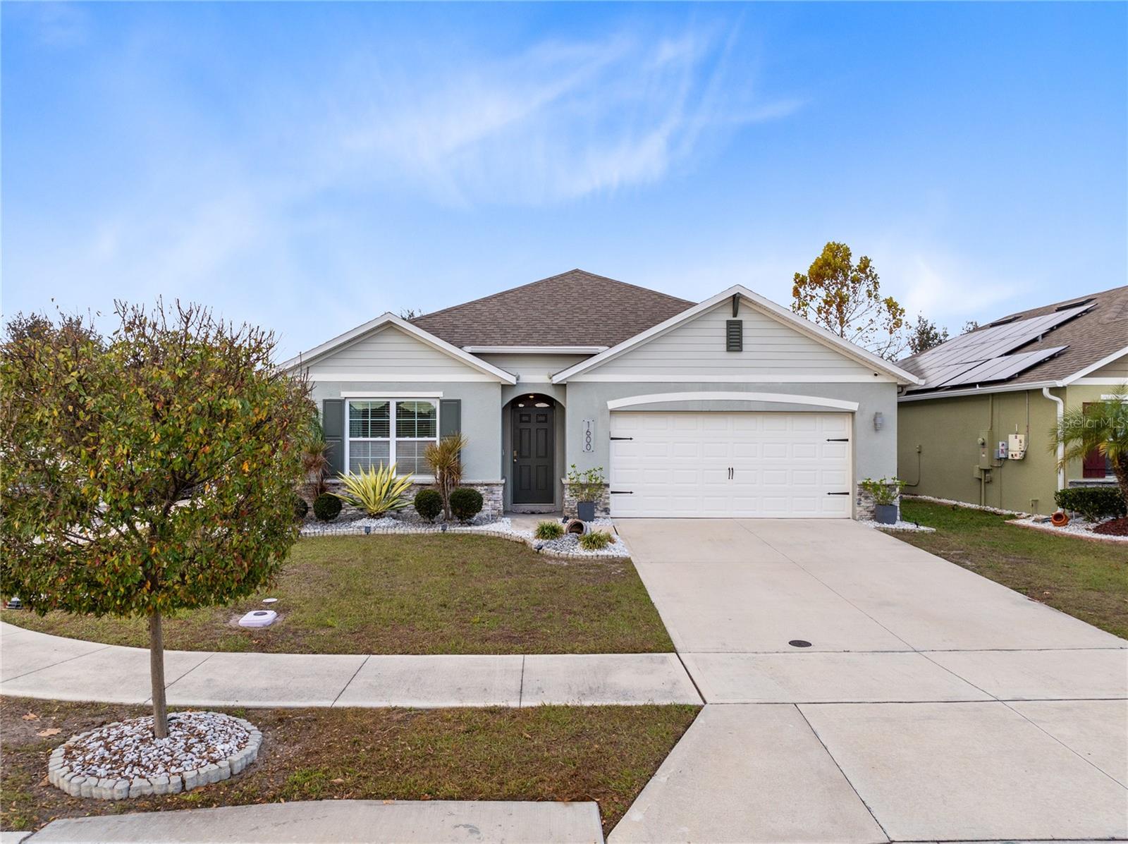 Image 28 of 30 For 1600 Spray Terrace