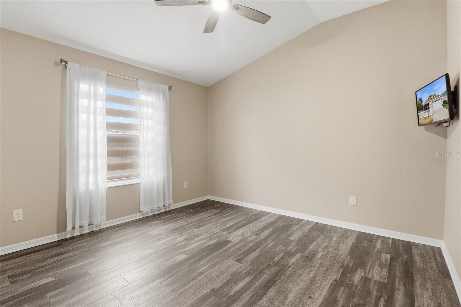 Image 22 of 44 For 5694 Moon Flower Place