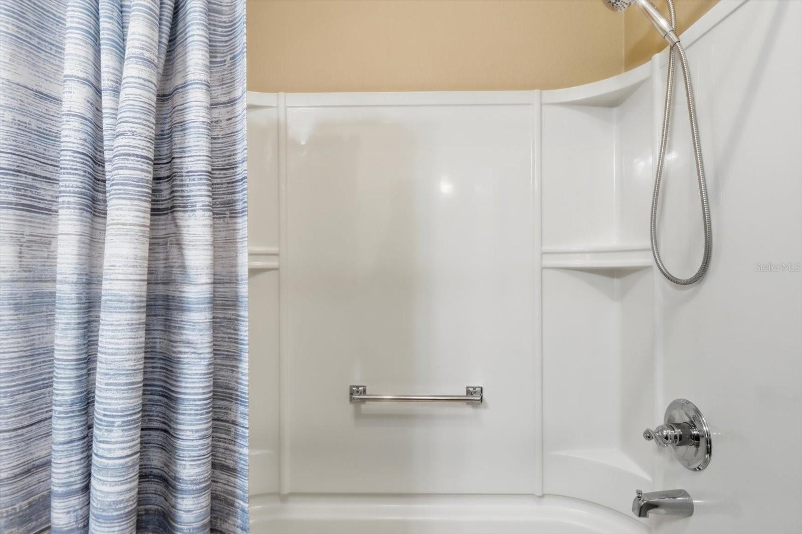 Image 25 of 44 For 5694 Moon Flower Place