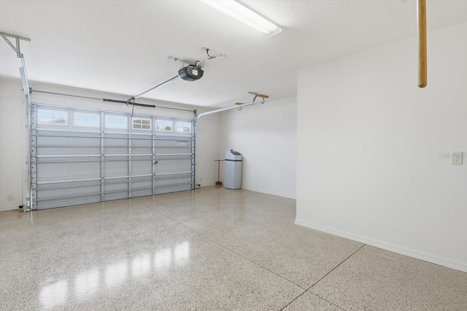 Image 31 of 44 For 5694 Moon Flower Place