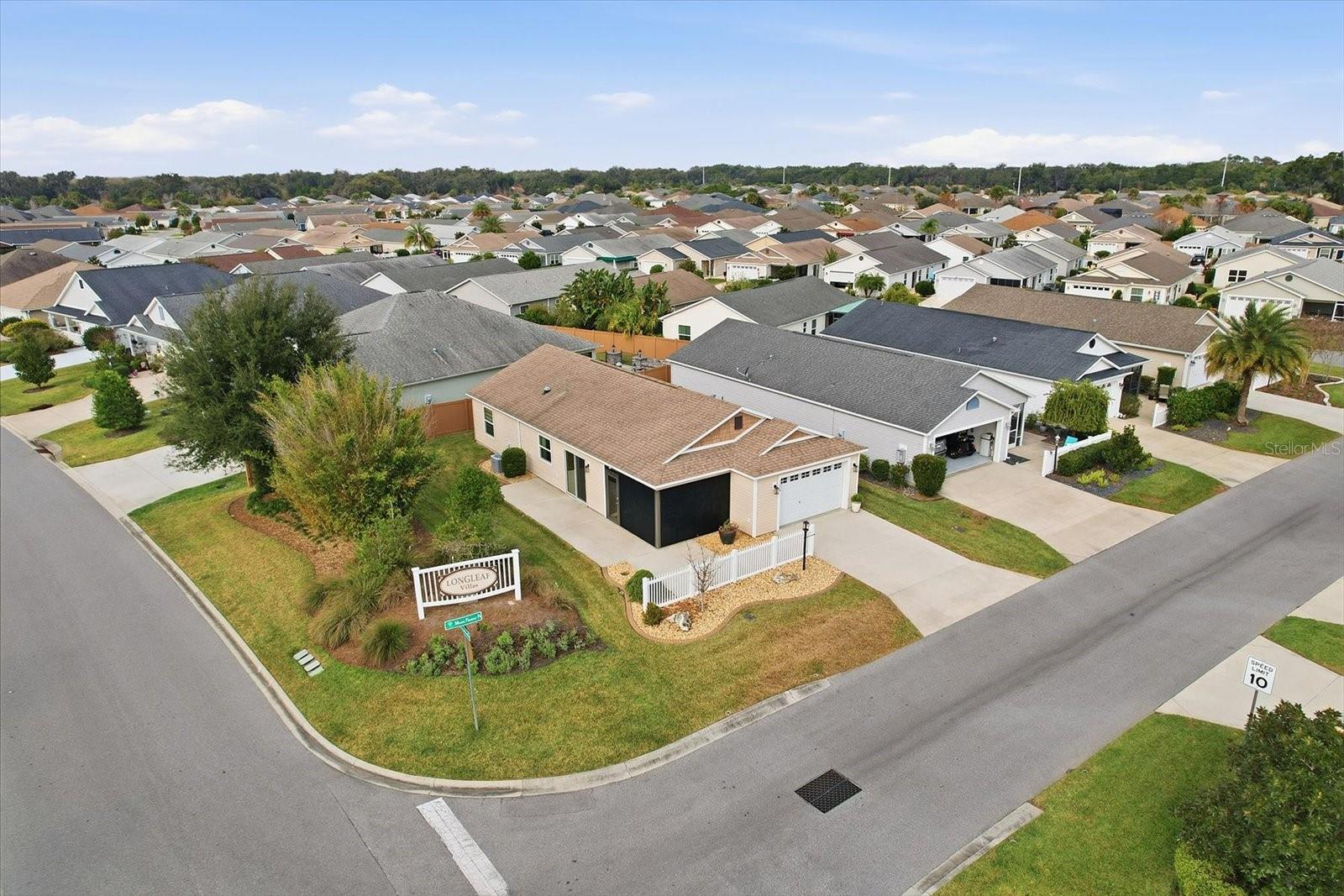 Image 35 of 44 For 5694 Moon Flower Place