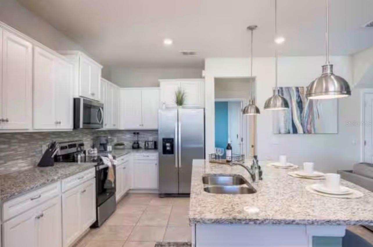 Image 12 of 31 For 2116 Lelani Circle